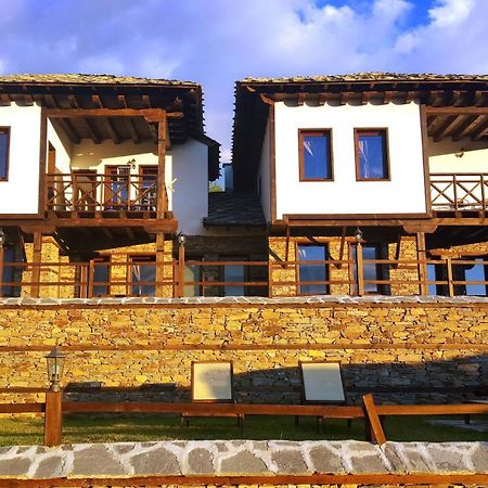Hotel Kalpacite Guest Hauses Skrebatno Exterior foto